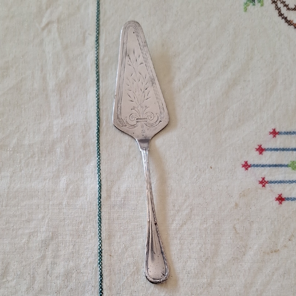 Antique Pie/Cake Server, Silver Plated